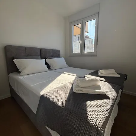 Apartamento Lusso Di Luxe Suits